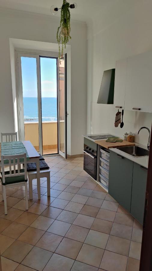 Bellavista, Il Tuo Soggiorno Vista Mare! Apartment Nettuno Bagian luar foto
